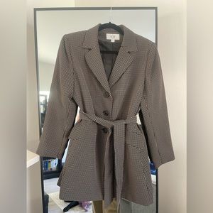 Vintage Le Suit Petite size 14P Houndstooth Blazer